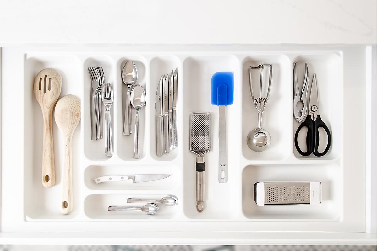 Organización cajón cubertero de la cocina